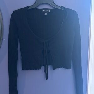 Streetwear Society Black Tie-Front Crop Top